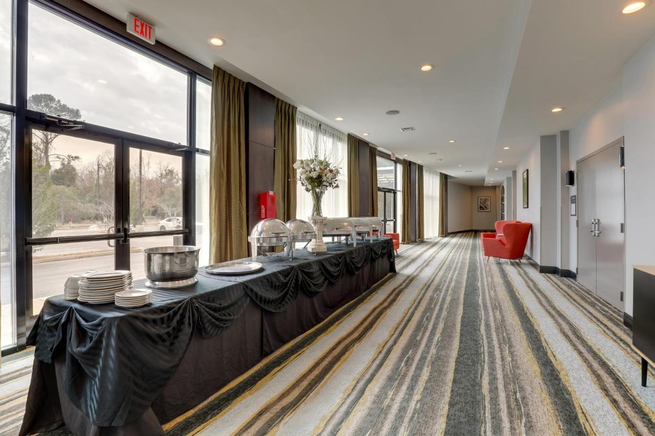 Holiday Inn Mobile Airport By Ihg Екстер'єр фото