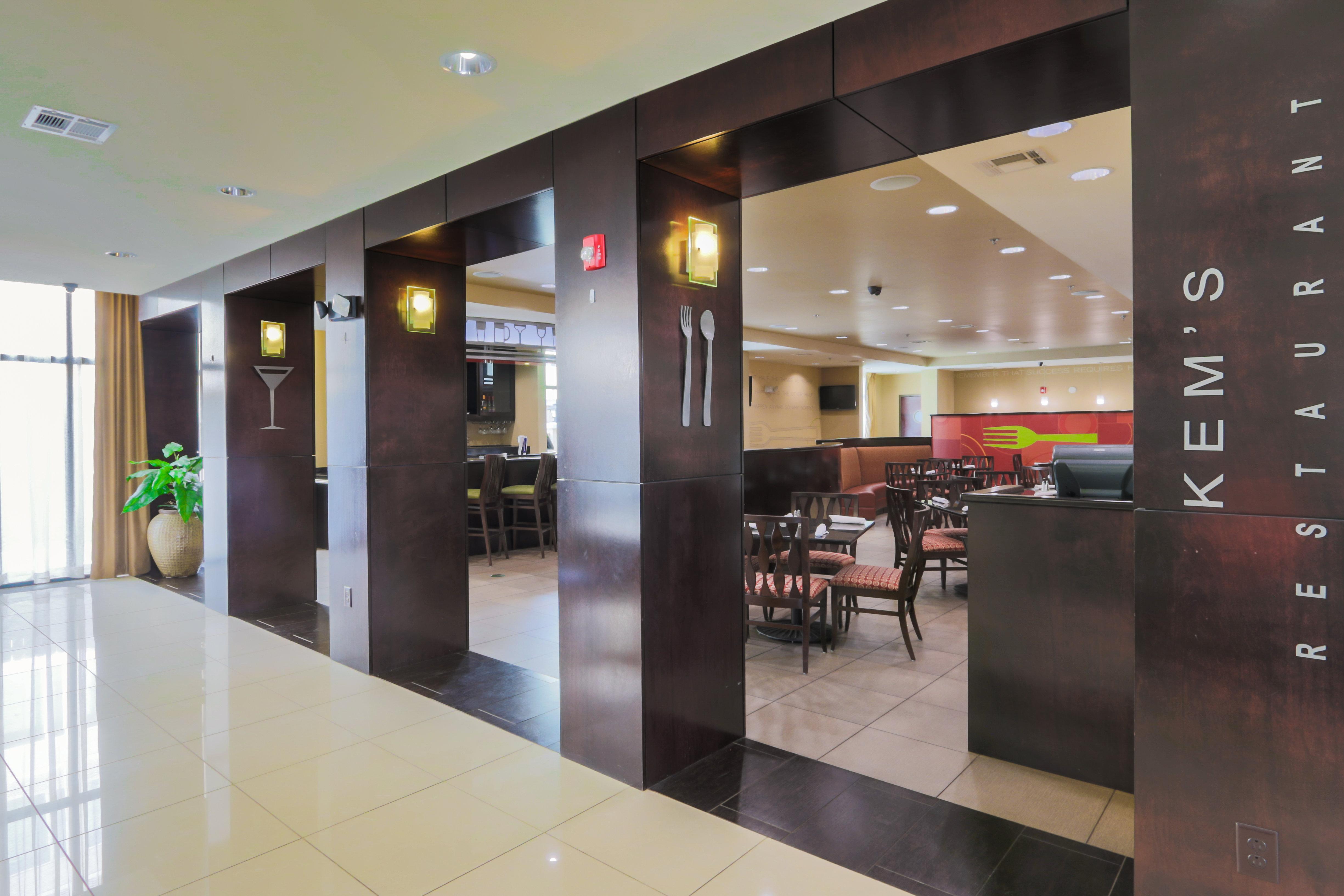 Holiday Inn Mobile Airport By Ihg Екстер'єр фото